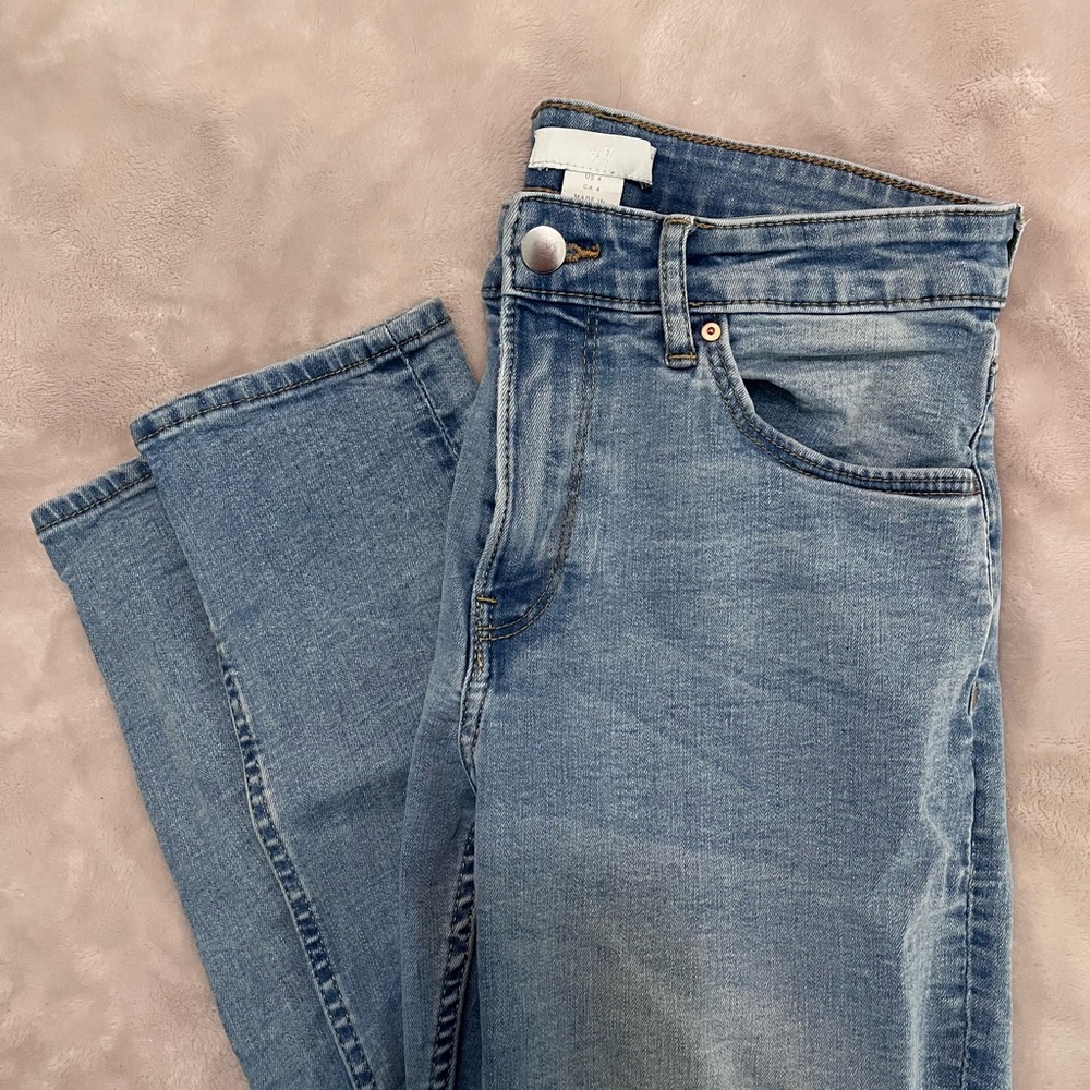 H&M mid rise skinny jeans